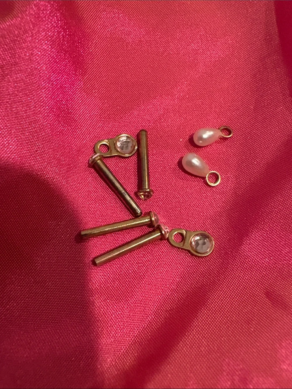 American Girl 4 Elizabeth & Felicity Dress Necklace  Pinner Cap Bag Hankie Coin